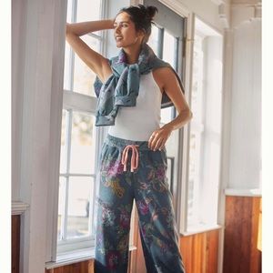 EUC Daily Practice by Anthropologie contrast lounge pants